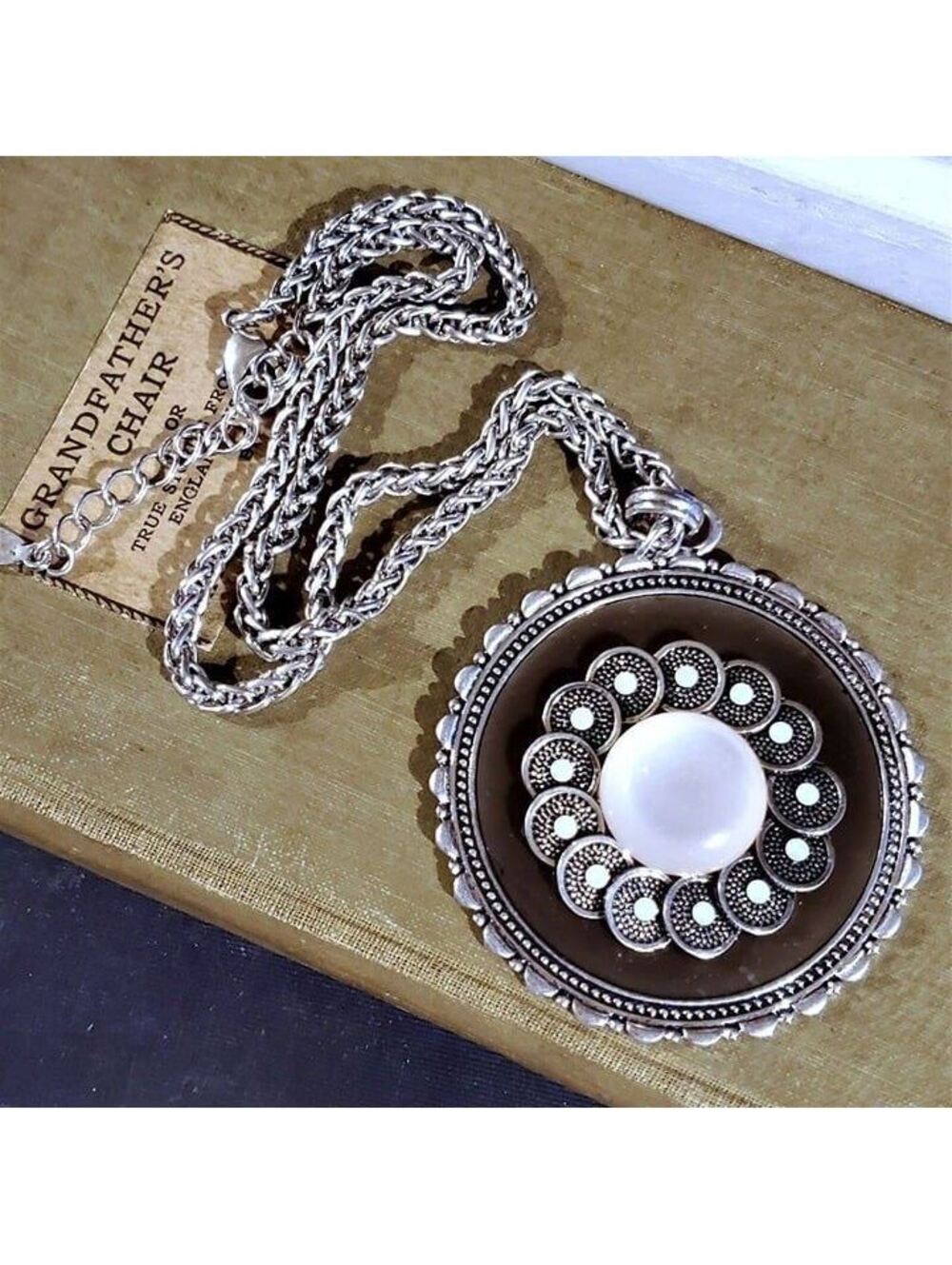 Antiqued Silver Enameled Medallion Round Statement Pendant Necklace